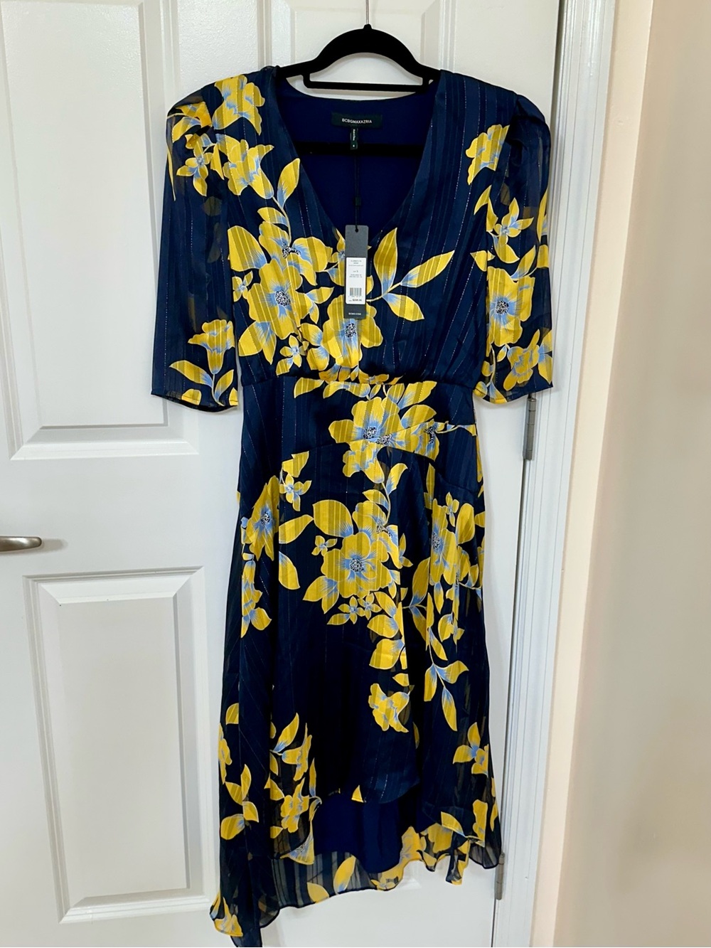NWT BCBG Floral Midi Dress - small
